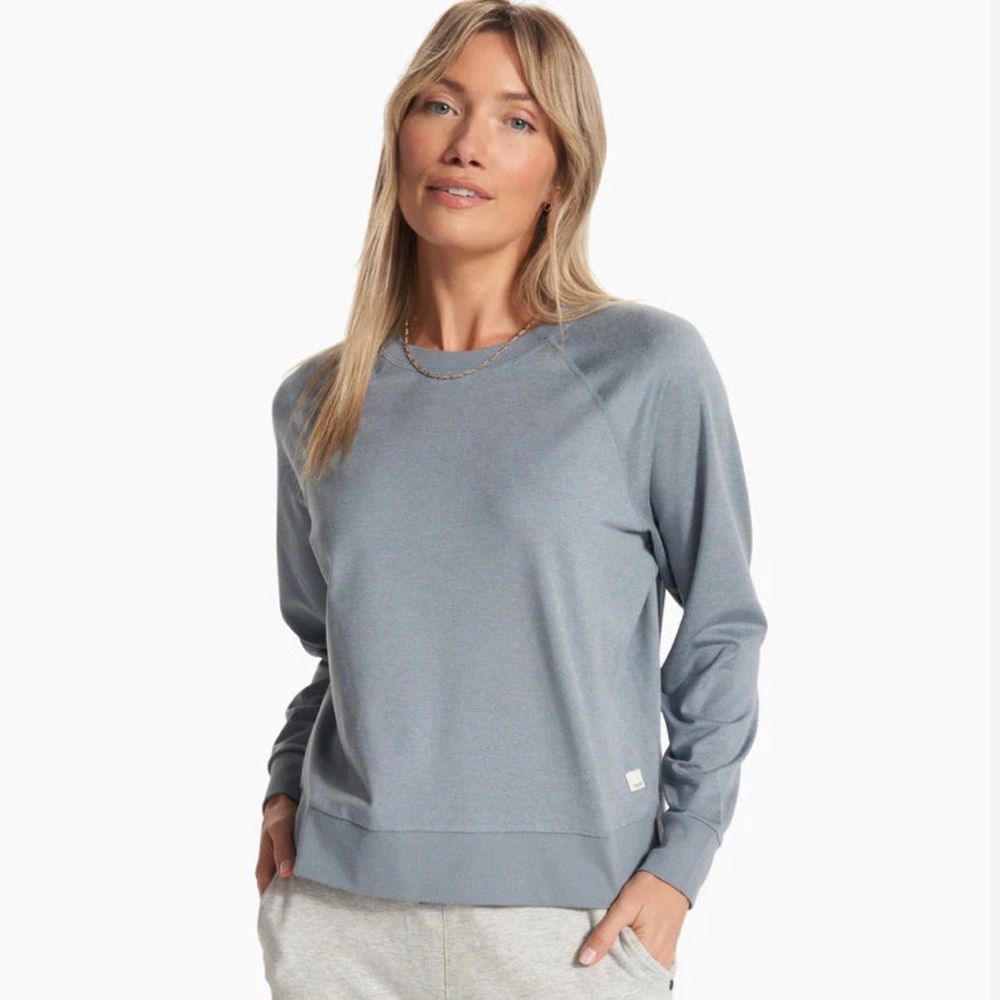 Vuori Women's Slate Blue Crewneck Sweatshirt